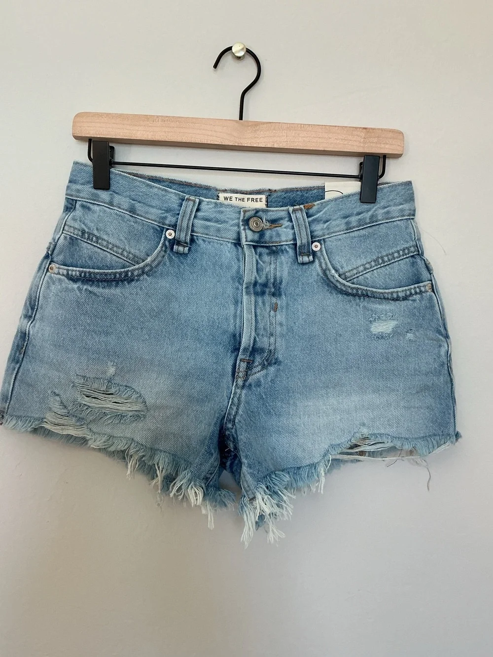 Free People We The Free Now or Never Distressed Denim Shorts Size 25 NWT